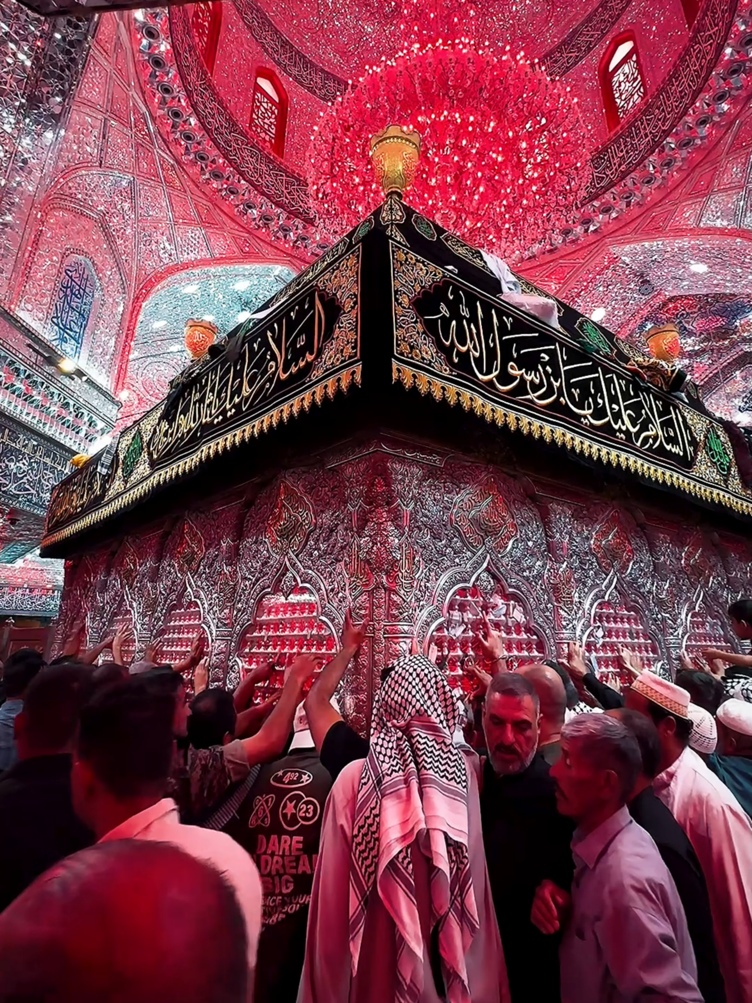 الحسين والعباس(عليهما السلام) .. عهد لا ينكسر  #وفاء_للحسين #رسول_الله #زيارة_الاربعين #لبيك_ياحسين #مشاية_الامام_الحسين #محرم_عاشوراء #بين_الحرمين #يامهدي #ياحسين #ياصاحب_الزمان_ادركنا #الامام_الحسين_عليه_السلام #اكسبلورexplore #القاسم #محرم #زيارة_الحسين #كربلاء #زوار_الامام_الحسين #السيدة_زينب #خدمة_الحسين_شرفاً_لنا #الرسول_محمد_صلى_الله_عليه_وسلم #ابا_الفضل_العباس
