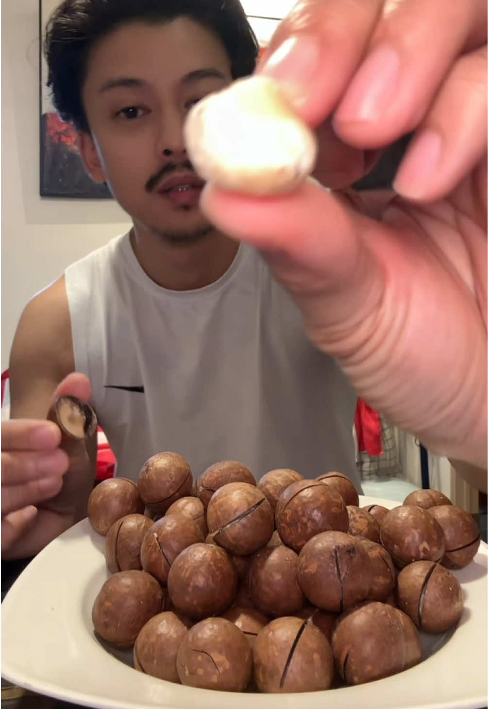 tiap hari macadamia pokoknya! #macadamia 