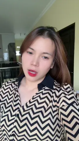 Membalas @hendang.my🍊🥢 kaum keti basah dan hitam sini bentar lagi deo spray 3S launching jangan sampai gak stok yaa💚🤍 #deodorant #deo3S #deodorantviral #3sshop 