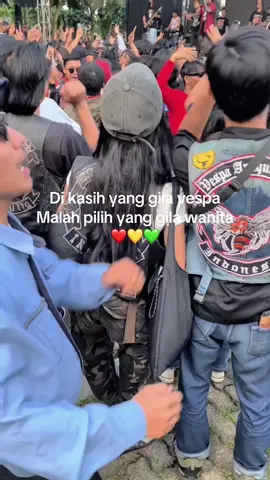 Tah kiccuh #vespaindonesia #vespa #vespasuper #fyyyyyyyyyyyyyyyy #fyp 