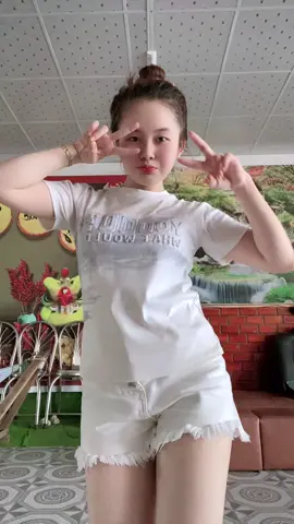 Yêu thương gì nhau khà khà🙌#xuhuong #xuhuongtiktok #videoviral #nhaytiktok 