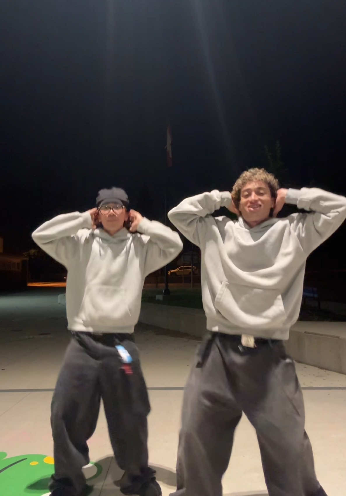 This was too funny to film😭 @Eldonjcl #vancouver #ol #duo 