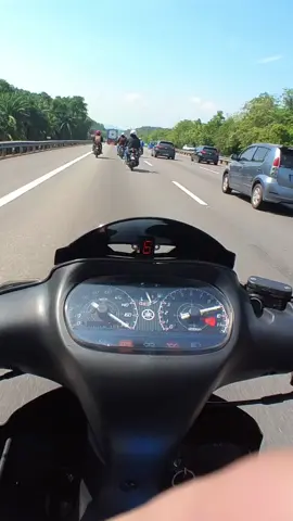 nak gak rase vibe rxz members.. semoga selamat pergi & pulang.. next month 125zr members..kasi luncur.. #rxz_members_official #125zrmemberoffical #125zr_loverz #125zrmalaysia #125zrfamilia 