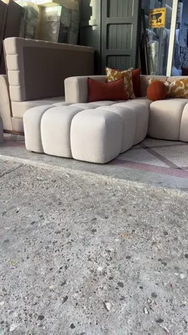 الفخامة والراحة كتلقاهم مع بعض… Tapisserie Malak كيجيب ليك آرقى التصاميم في الديكور المغربي 🛋️🇲🇦🫡#tapisseriemalak #decoration #essouira #canapé #salon 📱0615631839
