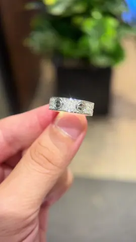 Mẫu nhẫn đẹp cả nam và nữ đeo rất Ok 💍💎 nét luôn hihi #trangsuc #nhan #phugialuxury #moissanite #xuhuong 
