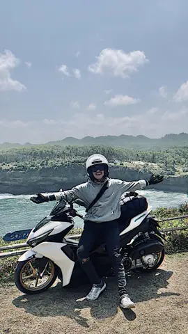pikirin kata katanya dari sebelum berangkat😭 #aerox #touring #matictransjawa 