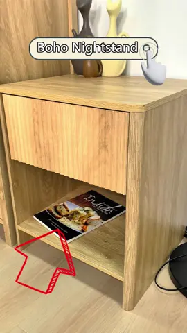 This set of 2 nightstands works anywhere — bedroom or living room ✨ Stylish, compact, and with hidden storage! Free delivery today 🚚 #Giratree #Giratreefurniture #homedecor #smallspaceliving #bedroominspo