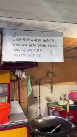 Anakku tak Ombeni Sunglight ket Cilik Ben Pikirane Jernih. #quotes #katakata #video #beranda #capcut #tiktok #fyp #xybca #fyppppppppppppppppppppppp #jatimpride #jowopride #nganjuk24jam #nganjuk #selfreminder #tiktokviral #kediri #kediri24jam #sukomoro #xyzabc #CapCut 