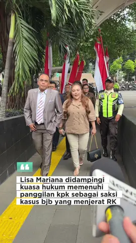 Lisa Mariana Masih menjalani pemeriksaan di gedung Kpk merah putih, dengan kapasitas sebagai saksi dalam kasus BJB yang menjerat nama RK. #lisamariana #kasusbjb #reporter #liputandilamiaulia