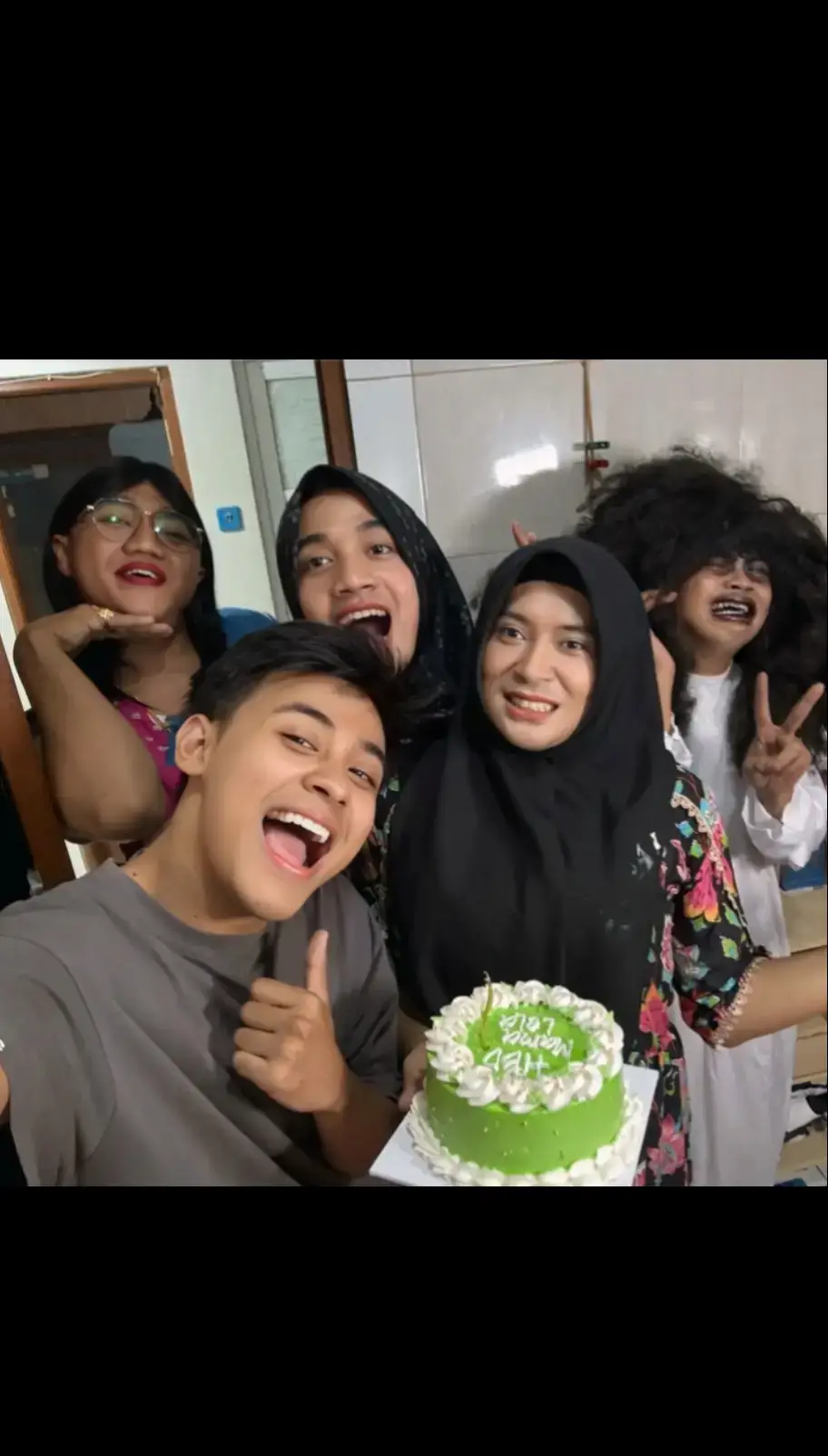 fotonya di post Tante susi#mamalelaseries #mamalelateam #mamalela #fypシ゚ #fyppppppppppppppppppppppp 