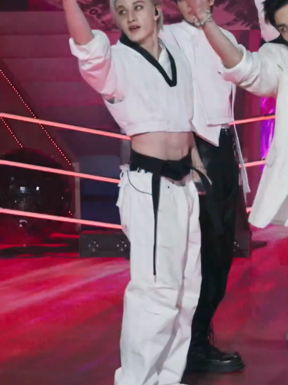 'CEREMONY' (Stray Kids BANG CHAN Fancam) @뮤직뱅크(Music)  #MusicBank #bangchan #StrayKids #KARMA #stay 