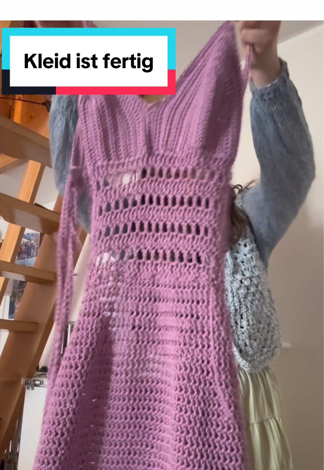 Werbung - schreibt mir gern wenn ihr so ein Kleid als Maßanfertigung bei mir bestellen wollt! Leider kann ich euch das Kleid nicht angezogen zeigen, weil es nicht für mich ist und mir nicht passt. Aber auch so gefällt es mir schon sehr gut! Tutorial wird die Tage Stück für Stück hochgeladen 🥰 Das Kleid von @Gee🫶🏼 war die Inspiration! #crochet #dress #häkeln #kleid