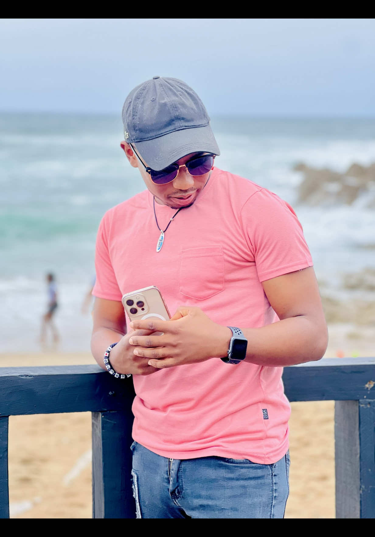 Catching vibes, not feelings 😌✨ #beachvibes  #ocean #vacationmode #foryoupage #fyp 