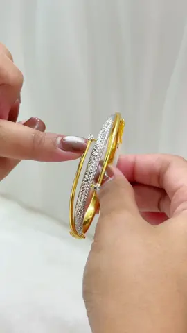 ✨ Two-Tone Elegance ✨ A stunning blend of radiant gold & shimmering rhodium — crafted to shine from every angle. 💫 #fancy #rhodium #bangle #916gold #jewelry  