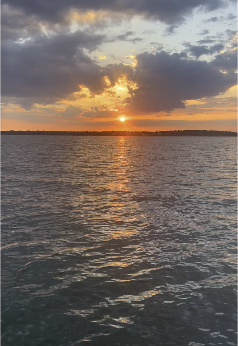 #timeaway #imsorry #recharge #sunsets #peace #texas #MentalHealth #natureheals #getoutside #viraltiktok #viral_video #fypage #lake #findyourpeace #nature #naturelover #sunset #lake #lakelife #summersunset #mypeace 