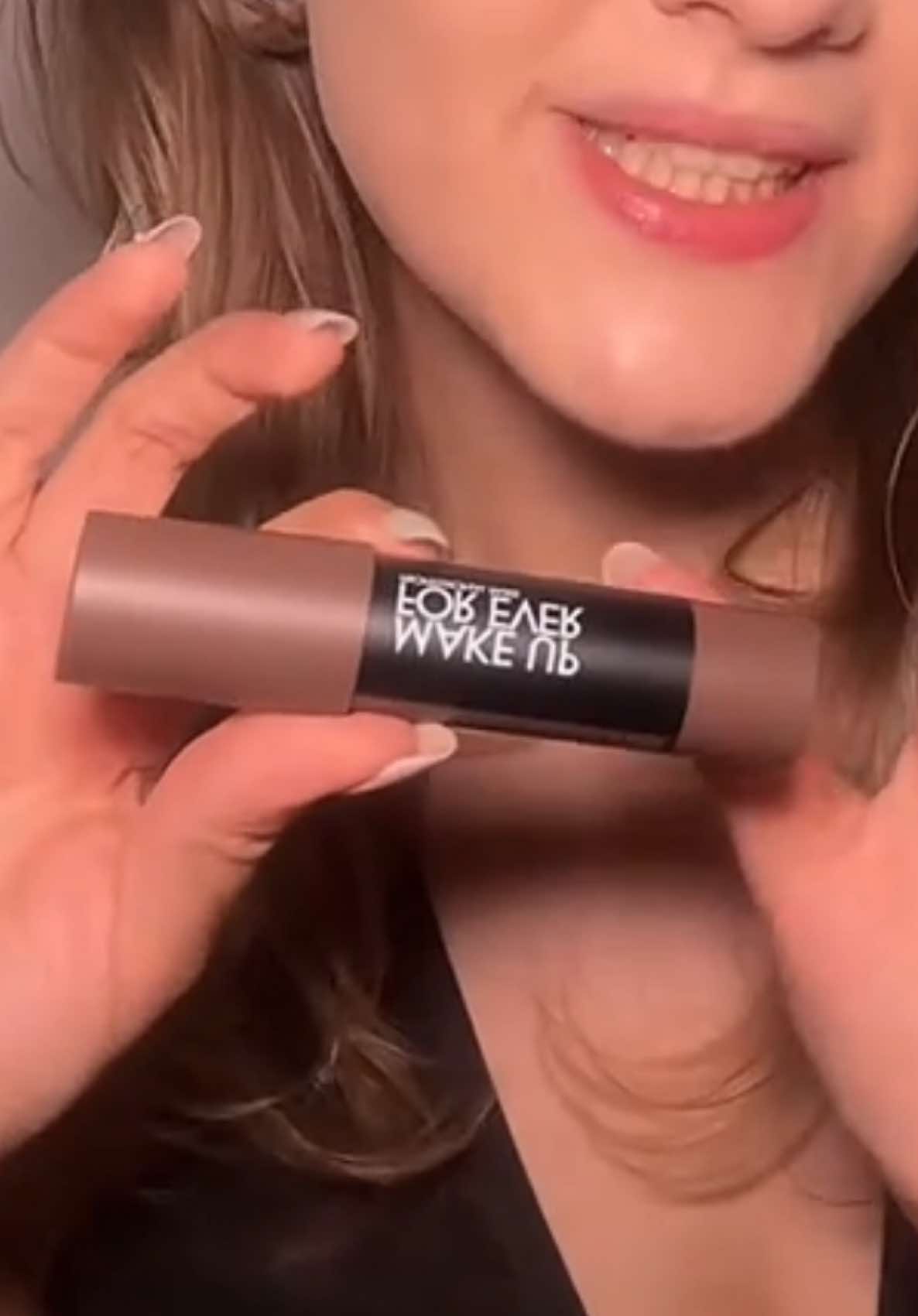 Produsul all-in-one de la @makeupforever 🤎 Care este nuanța ta preferată și în câte moduri folosești acest produs? 👀🔥 #SephoraRomania #makeup #mufe