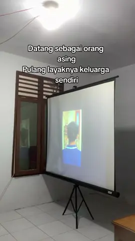 terimaaa kasii kepada semuaa temaan temannn yangg sudaah mau berjuaaang sampai akhirr ini dengan saling rangkul dan menguatkan satu samaa lainnn terima kasihhh atas semuaa sukaa dukaa yang sudah di lalui bersamaa samaaa, jangann pernaah lupakaan semuaa moment yang sudah di ciptakan bersamaaa dan marii bertemuuu kembalii di lain hari #entikong_perbatasan_indonesia_malysia #desasemanget #untanpontianak #kkmfisipuntan 