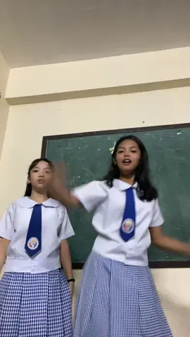 Sway sway lang @SHIMEY!🩺 #fyppppppppppppppppppppppp #magalingsumayaw #slayyyyyyyyyyyyyyy #💕😝 #school #periodicalexam #proudgeanhs❤️ #tiktokerist #fyppppppppppppppppppppppp 