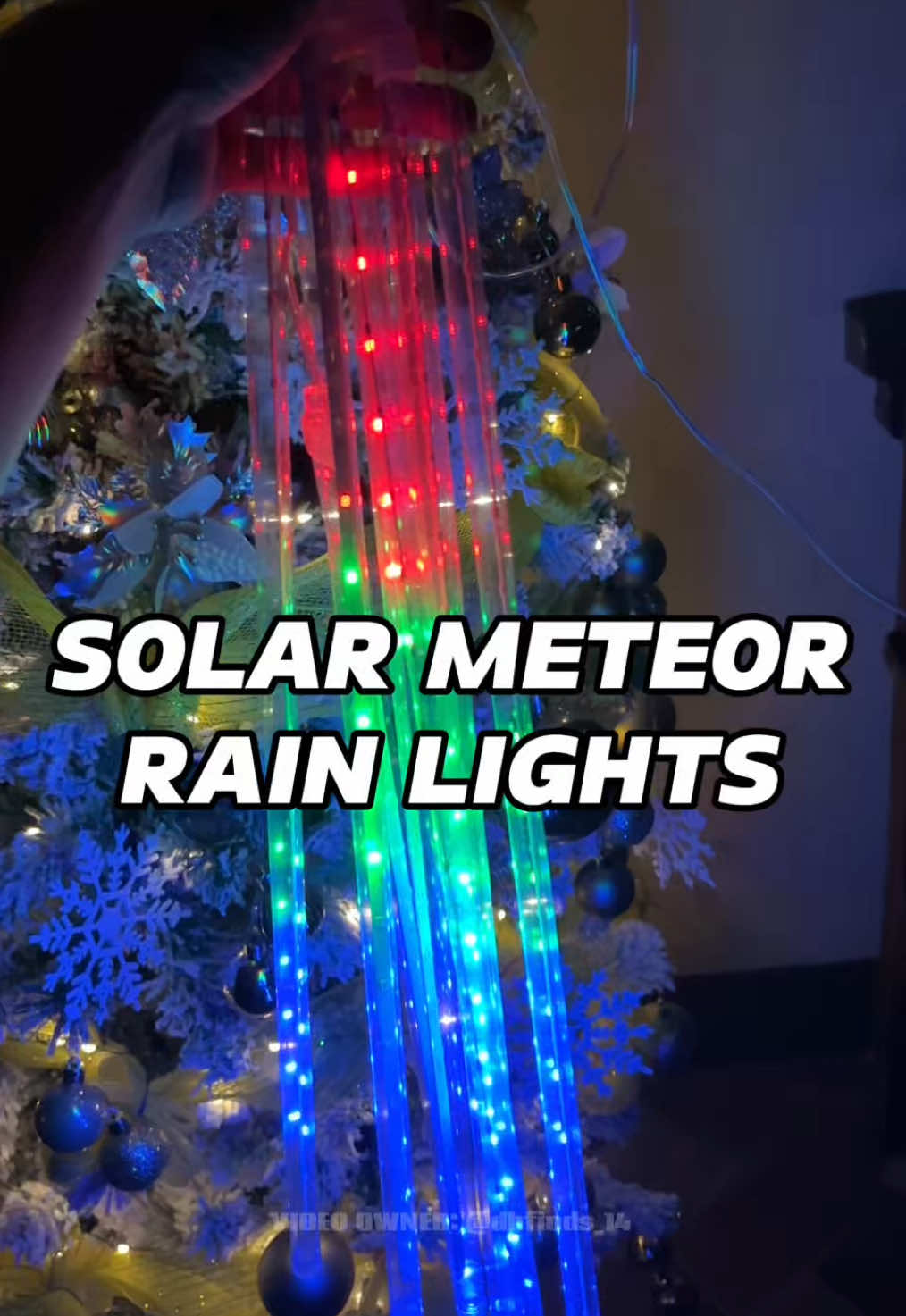 Ganda ng Solar Meteor Rain lights na to! #solarchristmaslight #meteorshowerlights #christmasdecor 