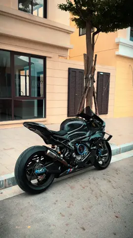 BM Black…🔥🖤 ខ្ញុំជៀសមិនផុតខ្មៅទេឆាប់ៗឯងរត់ឆ្ងាយហេីយ