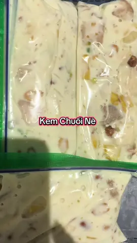 Giải nhiệt mùa hè món kem tuổi thơ  #cuocsongmy #nguoivietomy #kemchuoi 