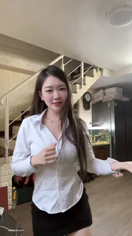 k nhận gạch đá