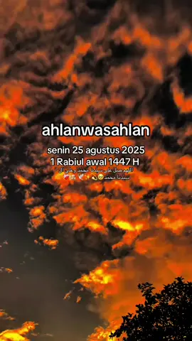 “ahlan wasahlan selamat  datang bulan maulid 🕌✨💫😇🕊#maulid#maulidnabi2025#bulanmaulid2025#maulidnabimuhamad#fyppppp#foryoupage#xybca#4u#maulid2025 