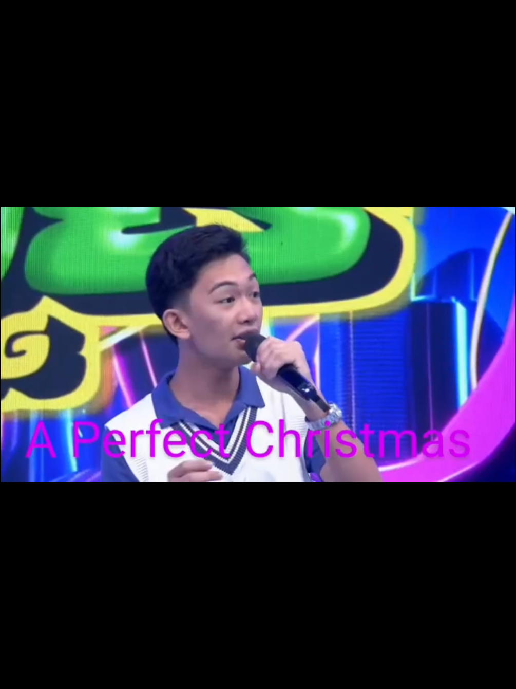 #josemarichan  #aperfectchristmas  #christmastree 