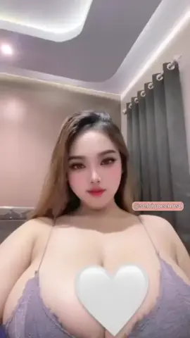 yuk order yang mau lingerie samaan sama aku dikeranjang kuning ya beb