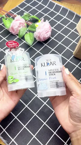 Lăn đá khoáng hỗ trợ giảm tiết mồ hôi nách #lannach #hoinachsausinh #hoinach #KLEAR #klear 