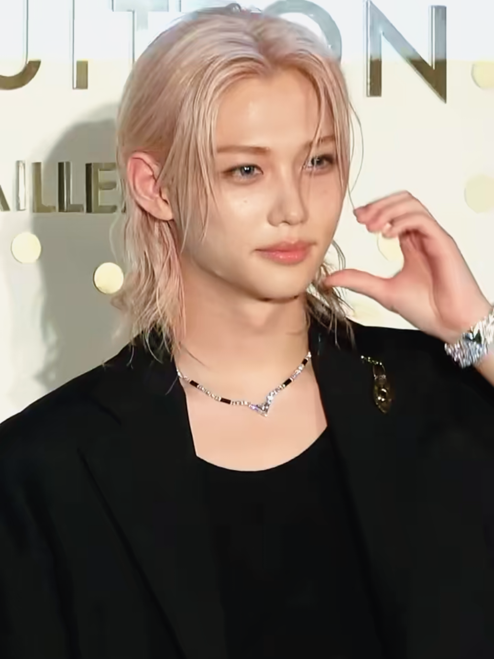 220825 Felix Photocall - LV High Jewelry Event #FelixxLouisVuitton #Felix #StrayKids #LouisVuittonPrince 