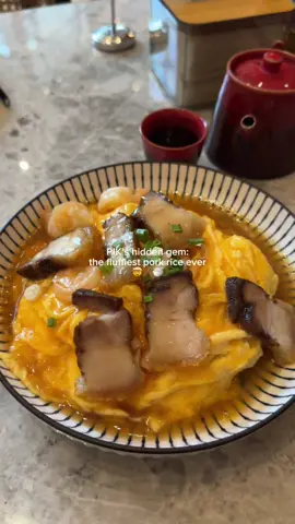 PIK foodies don’t gatekeep this chiffon pork rice 🤤 BESTTT 💯 #porkbelly #kulinerpik #pik #mochi #frenchtoast 