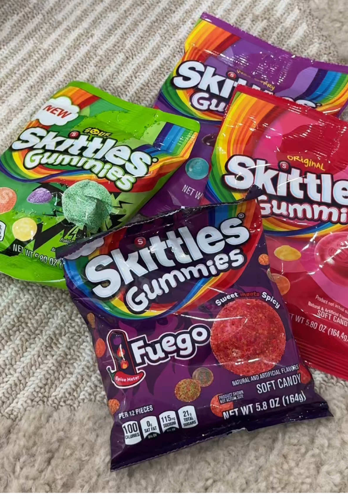 if you don’t think red and purple are the best skittles then idt we can be friends… #skittlegummies #skittles #candy #ttsfinds 