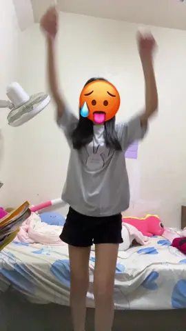 這腿微斷#YIN #YIN的真粉標籤🥹 #國一 #看到這個標籤的都是帥哥美女🤓 #一定要看到最後 