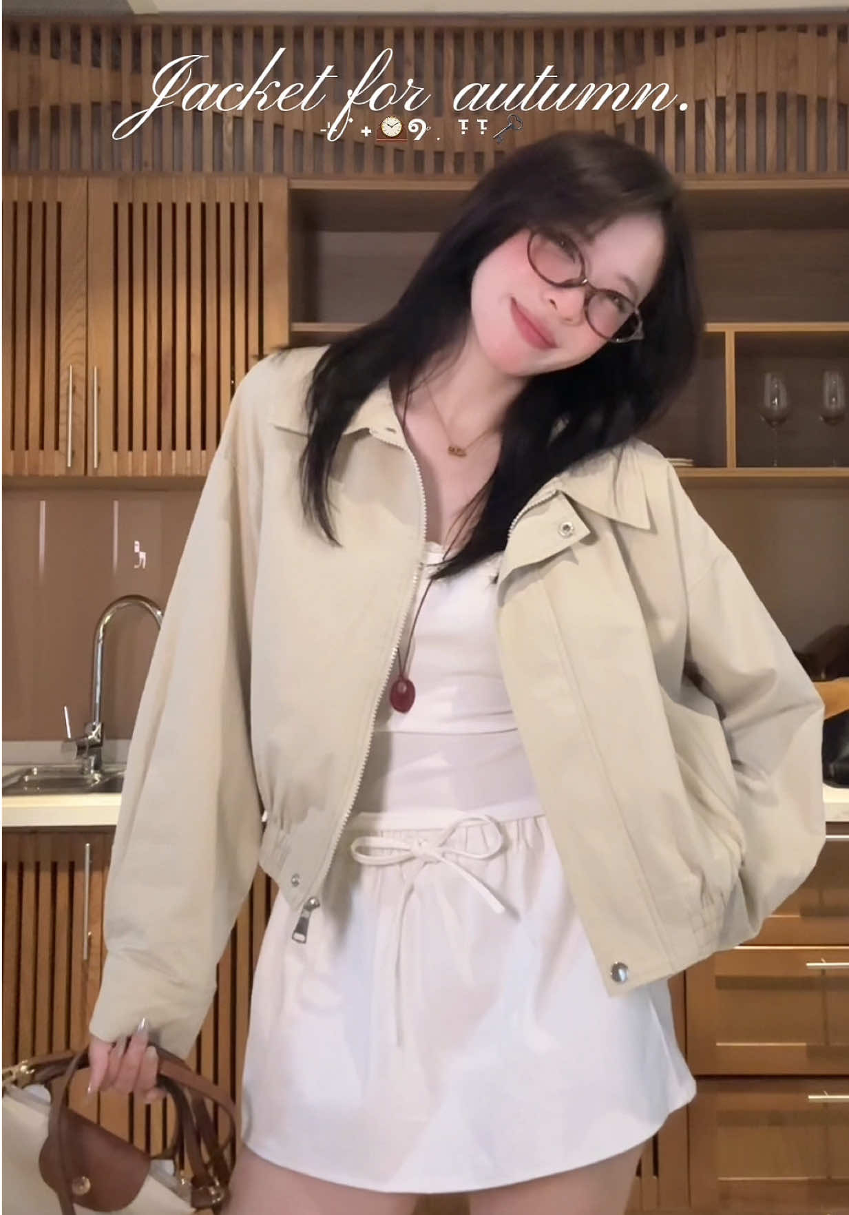 Bác nào hóng tui live áo này hôngggggggg 🫶🏻✨🤍🤎 jacket lover #xuhuongtiktok #aolennu #jacket #outfitideas 