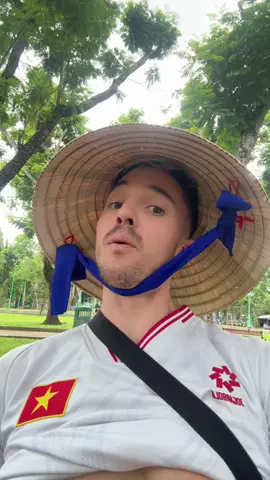 Trend vào tay người Việt = tự động thành hài 🤣
