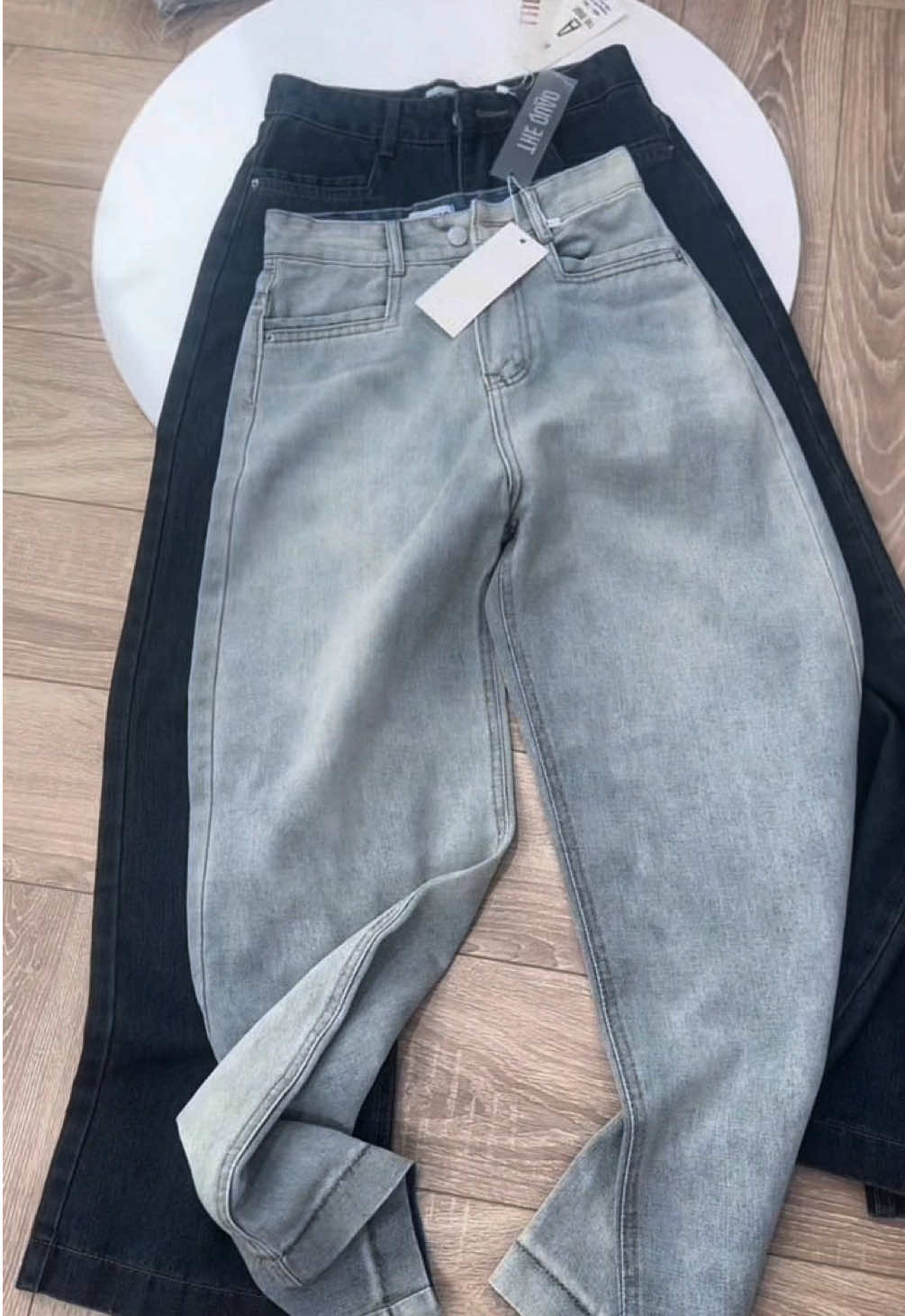 #capcut #tiktok #xuhuongtiktok #xuhuong #thequaojean #jeans #jean #hottrend #hot #quanjeannu #jeannu @The Quạo đây 