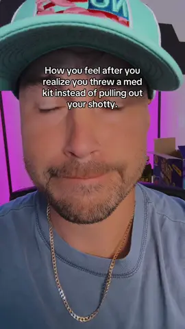 If I get them in the head with a med kit it should do damage, js #fortnitehumor #fortnite 