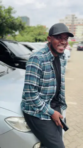 Nyumba ya matofali ni kitu ya kucelebrate? 😂😂 #fyp #trendingvideo #viral #kisumuvibefest #okellomax 