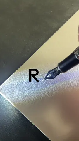 How to sign the letter R?