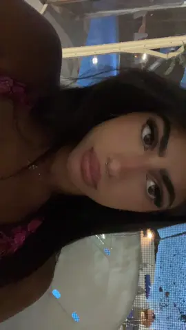 הסוף אני בוכהההה מצחוקקקק