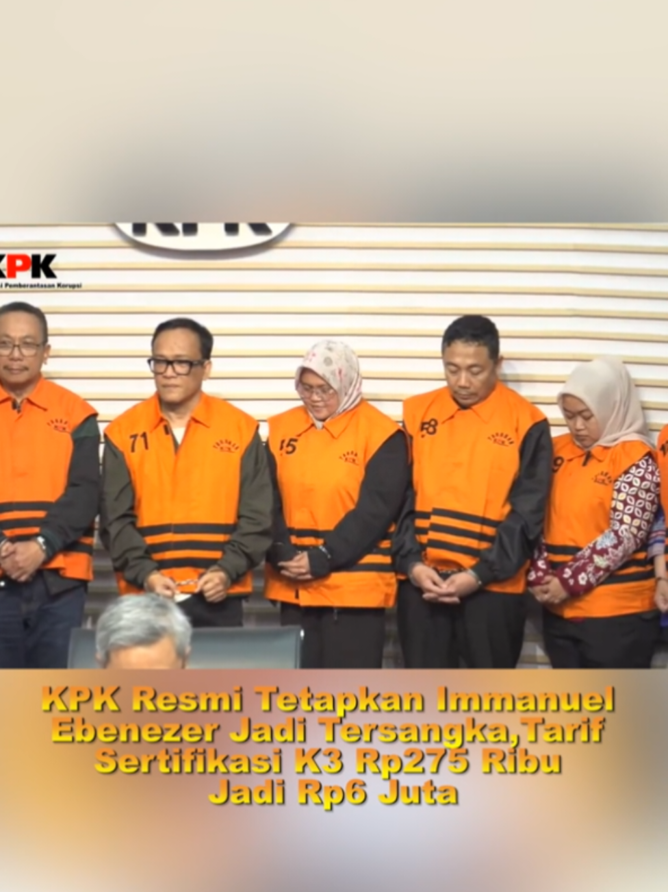 “Ironinya ketika OTT, KPK ungkap bahwa dari tarif sertifikasi K3 Rp275 ribu fakta di lapangan bahwa para pekerja atau buruh harus bayar Rp6 juta karena adanya pemerasan modus memperlambat, mempersulit, atau tidak diproses sertifikasi K3,” Kata Setyo.#Noel #KPK #OTT #Wamenaker #ImmanuelEbenezer