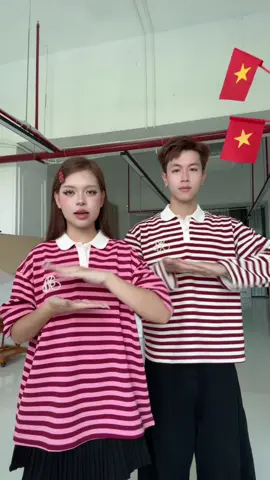 Còn gì đẹp hơn 🇻🇳 ( lần đầu AB làm quen với ngôn ngữ kí hiệu, có thiếu sót gì mng hoan hỉ nhen ) #abhouse @IG: pla.elinhi_ ♡ @Hà Quang Trường 