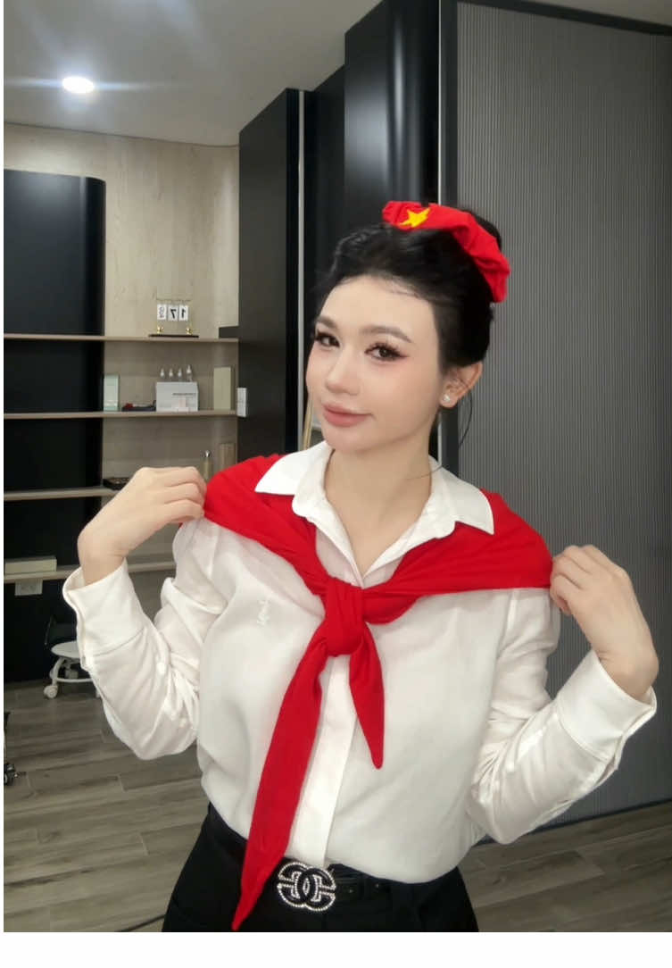 Trả lời @meomay1128 Đây sẽ là clip thứ 101 😆 #thuypink #lamtoc #tocdep #makeup #hairstyle
