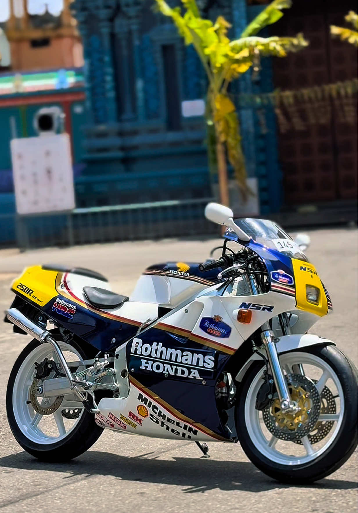 Too rare to find!  Pure JDM legend HONDA NSR250🤍 #nsr250 #hondansr #jdm #colombo #highcapacitysrilanka🇱🇰 