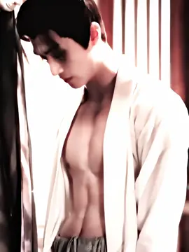 thơm phức 🙂‍↔️ #truongkhanglac #zhangkangle #张康乐 #thapvancuonghoanhapmonglai  #blueryyy 🫐 cre vid xhs •浮梦点点星