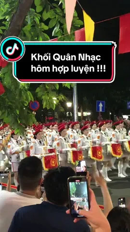 Nhìn ai nấy đều tăm tắp , chất lượng quá !!! #fyp #xuhuong #dieubinh #A80 