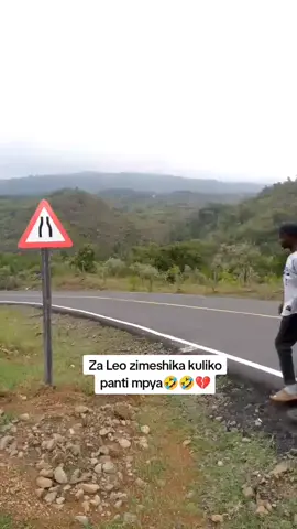 zimeshika kuliko panti mpya🤣🤣 #champe #champ #fypviralシ #fyp #kenyansontiktok 