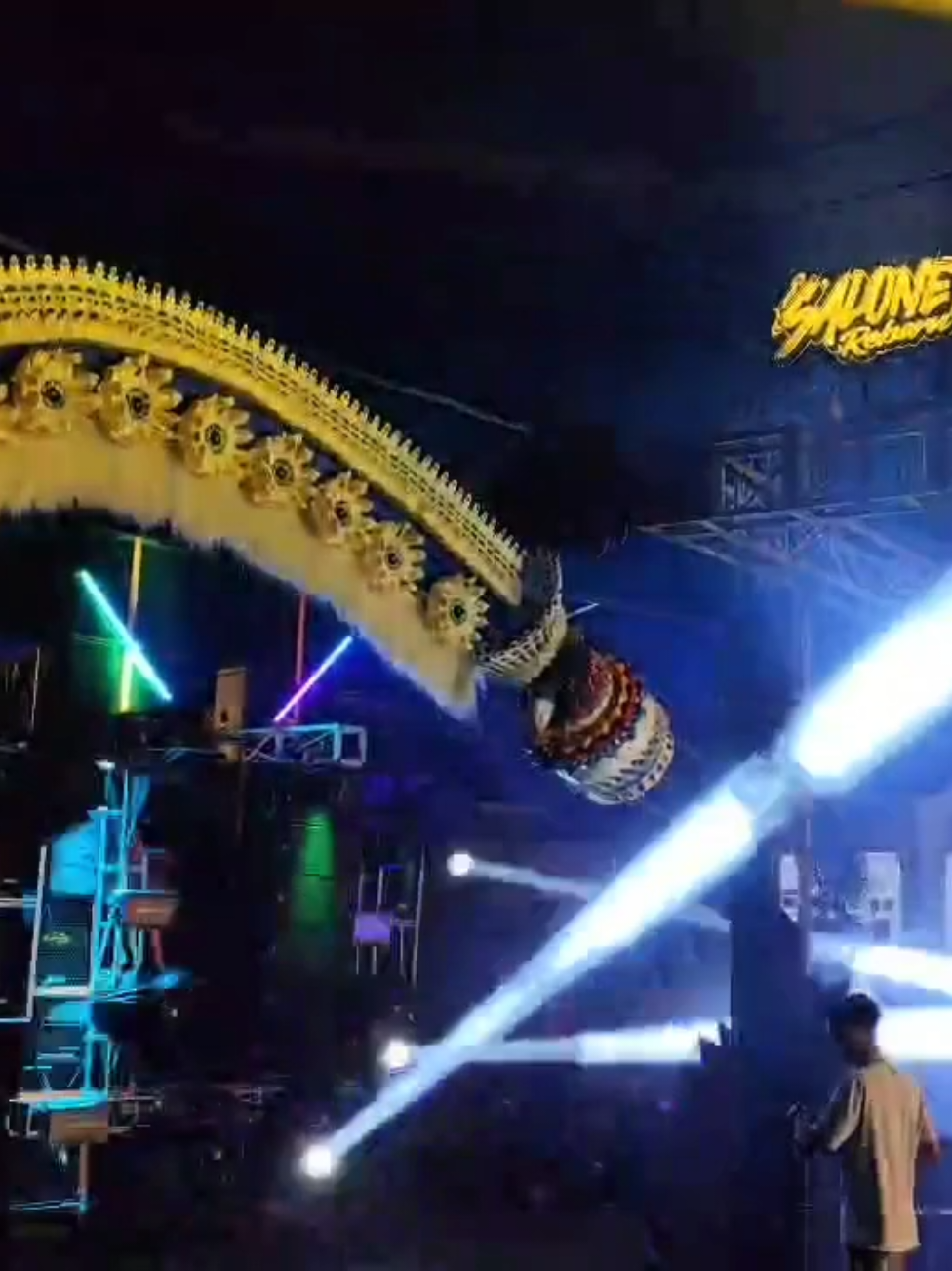 BeraniKitaBeda🔥🔥 @najwakhirania @sccamelia1 @vinnieyeye @_erikaptr15  #Bagorejo #karnavalbagorejo #salonetgank 