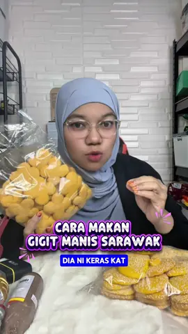Macam mana nak makan gigit manis Sarawak ni jika dia keras??? #gigitmanis #kuih #makananviral #sarawakian 